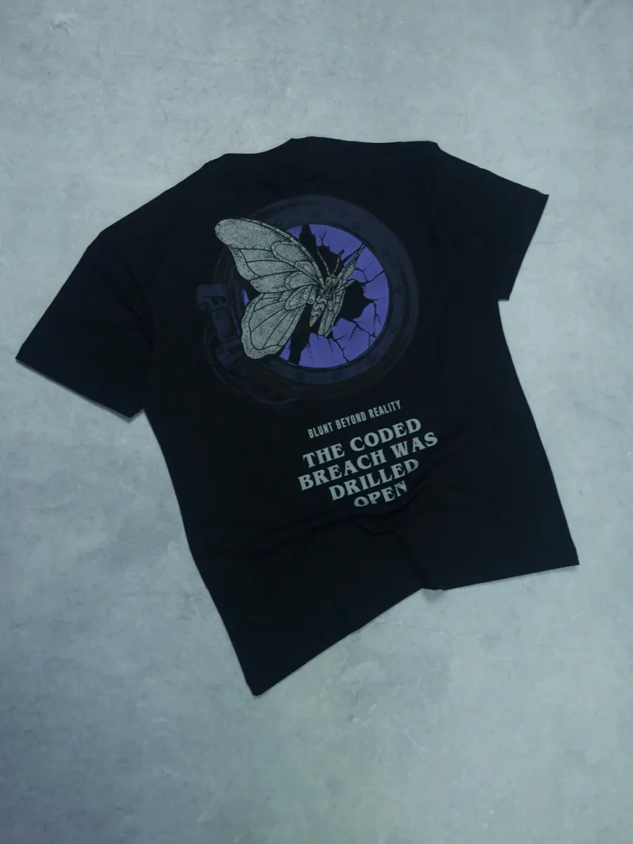 Camiseta Blunt Regular Derelict, ângulo 1 de 3
