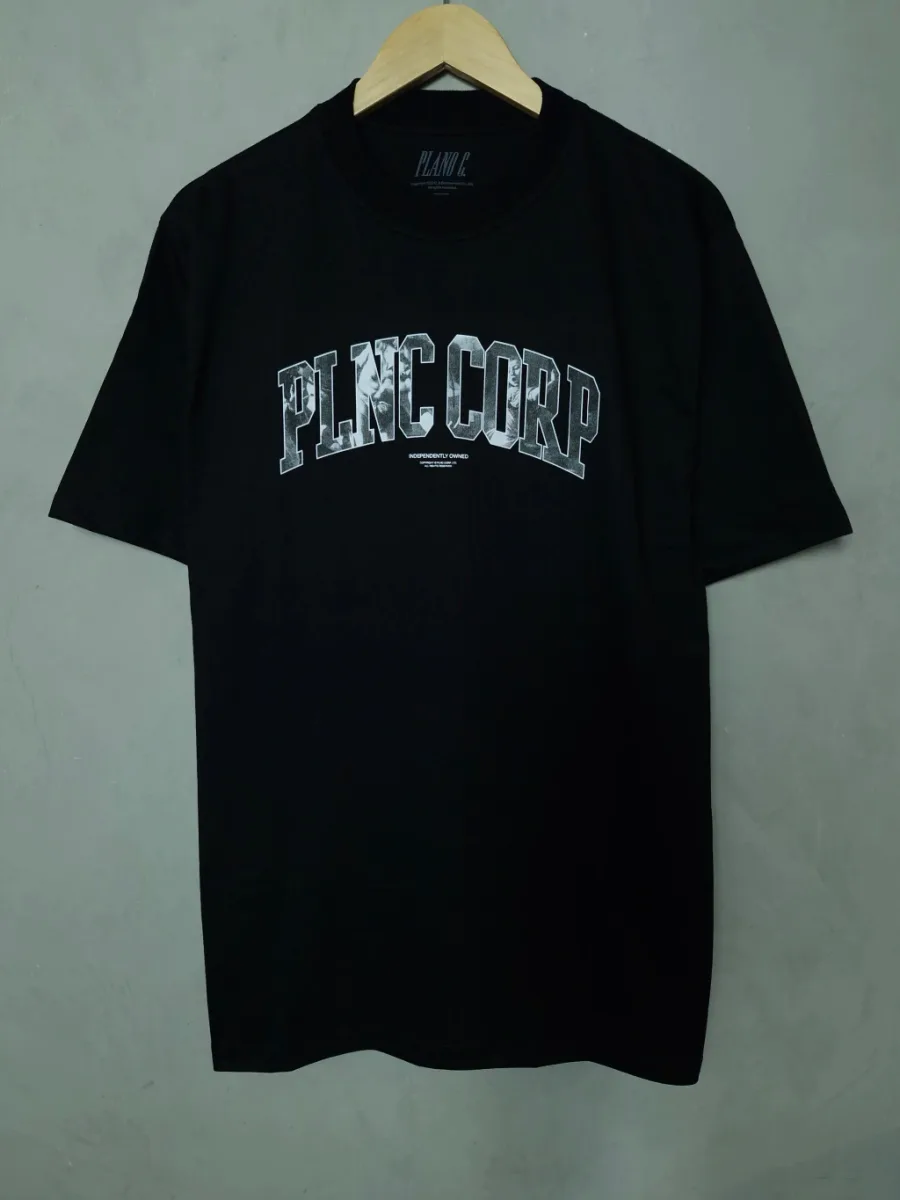 Camiseta Plano C Martirio, ângulo 1 de 2